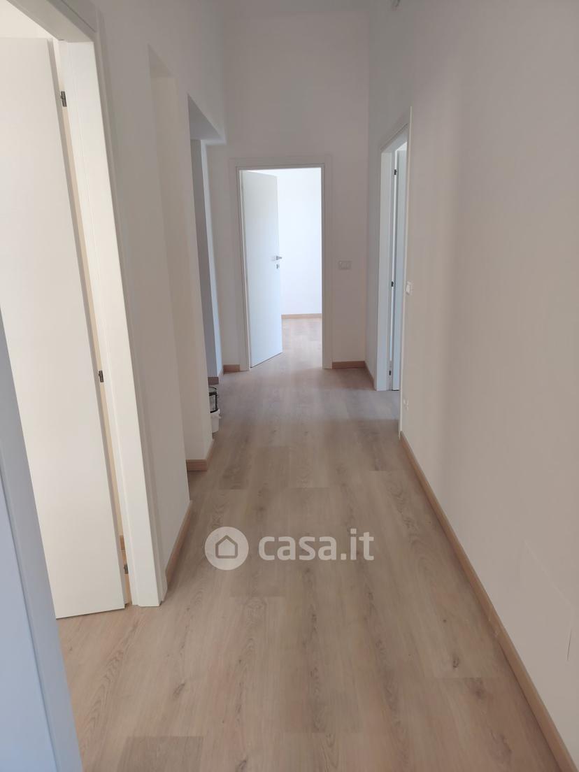 Quadrilocale in Via Franco Michelini Tocci — foto 14 di 20