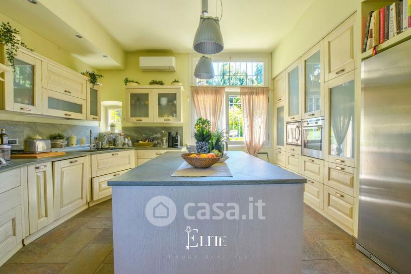 Villa in Via Moncalvo 15 — foto 42 di 63