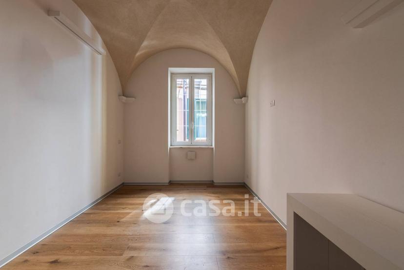 Trilocale in Via Vittorio Veneto — foto 17 di 25