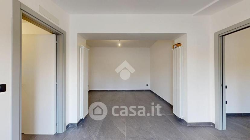 Trilocale in Strada Madonna del Pozzo — foto 9 di 23