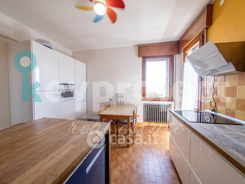 Appartamento in Via Luigi Pettinati 17