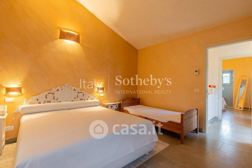 Villa in Via dello Scoiattolo — foto 13 di 34