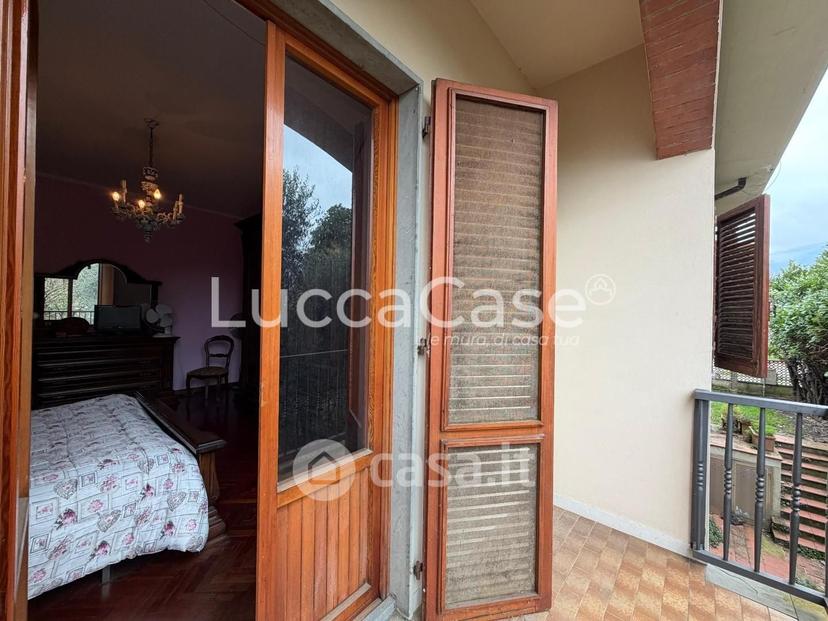 Villa in Via dei Ceccotti 95 — foto 4 di 61