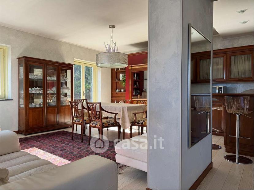 Villa in Ss33 del Sempione 67 — foto 59 di 60