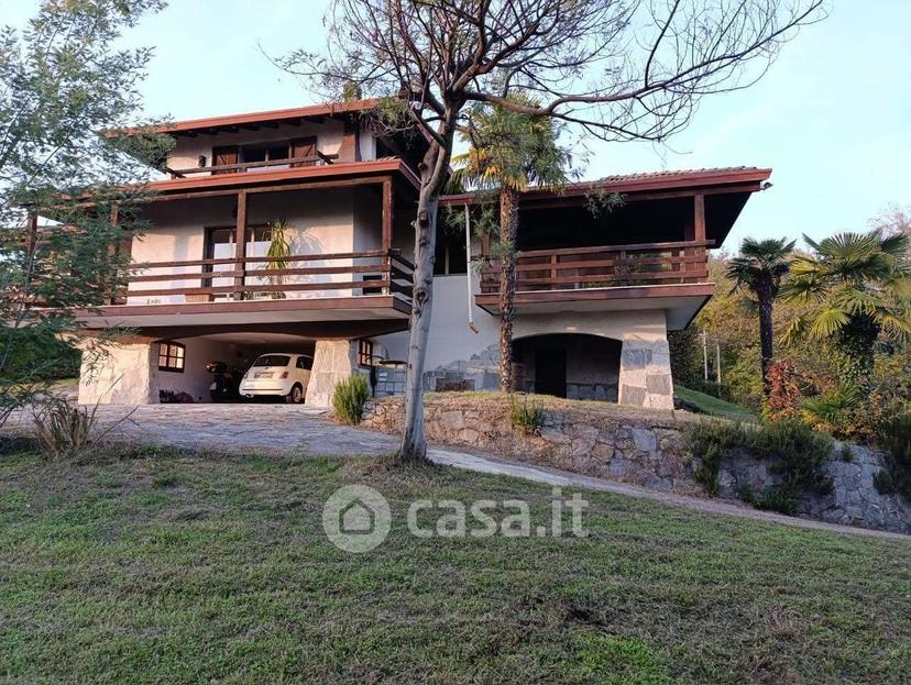 Villa in Via degli Alpini 1 — foto 29 di 41