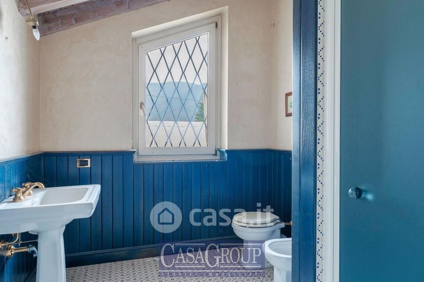Villa in Via Enrico Fermi — foto 9 di 31