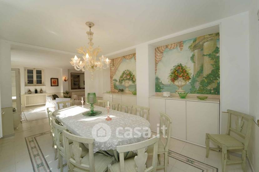 Villa in Variante Aurelia — foto 30 di 62