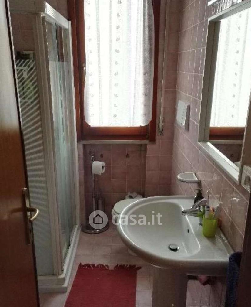 Appartamento in Via Rosa Zalivani — foto 9 di 24