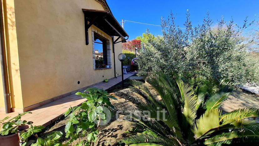 Villa in Via della Rondolina — foto 3 di 67