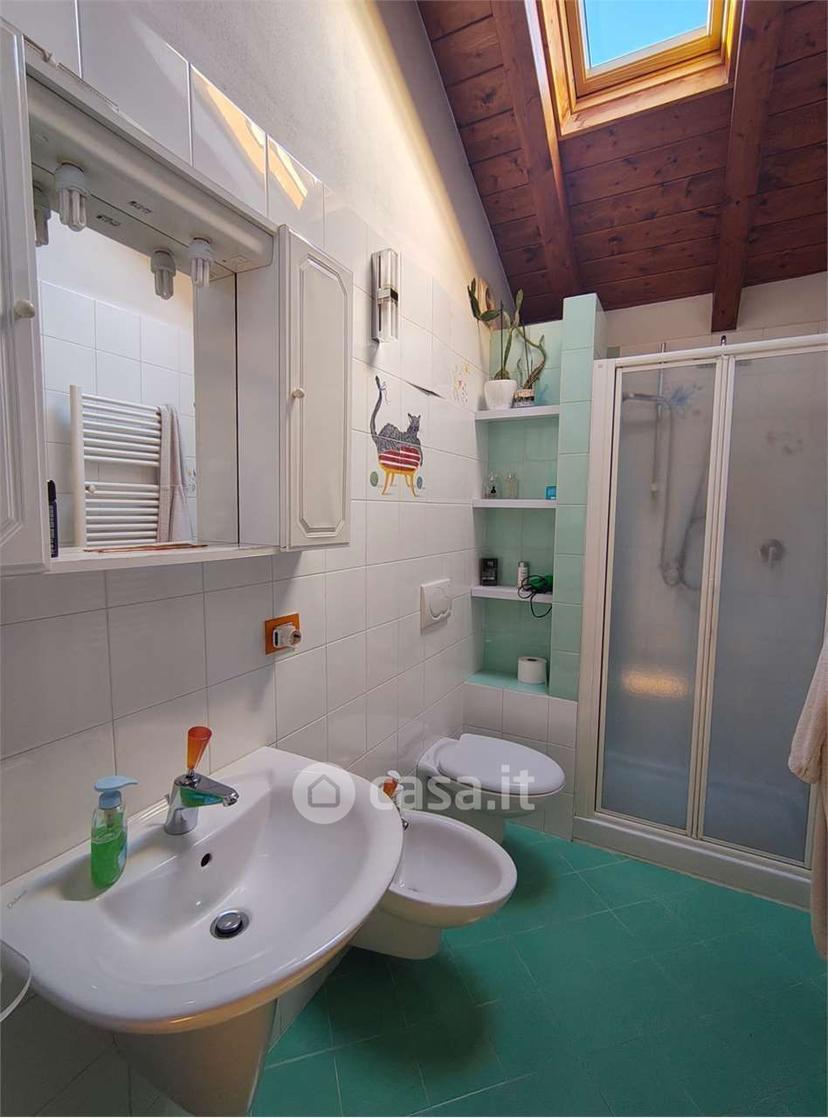 Villa in Corso Benedetto Cairoli 80 — foto 9 di 27