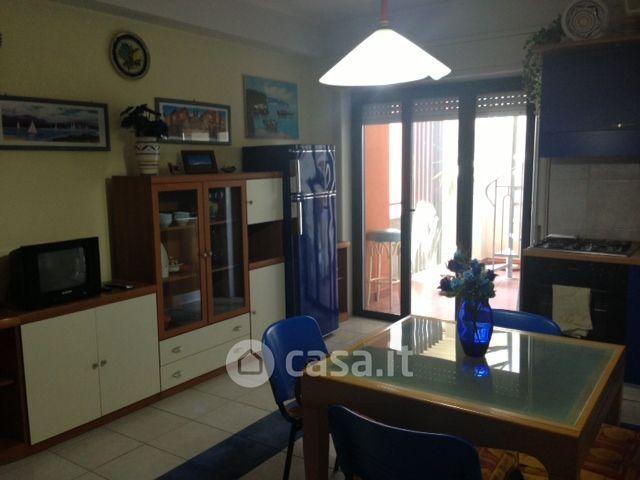 Bilocale in Via Spiaggia/viale Immacolata