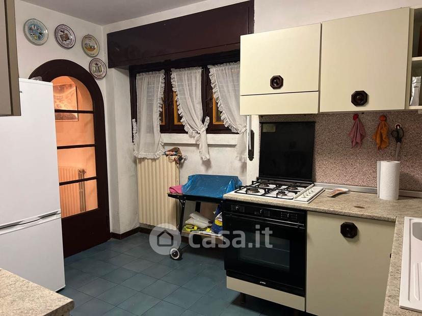 Villa in Via Massimo d'Azeglio 4 — foto 37 di 55