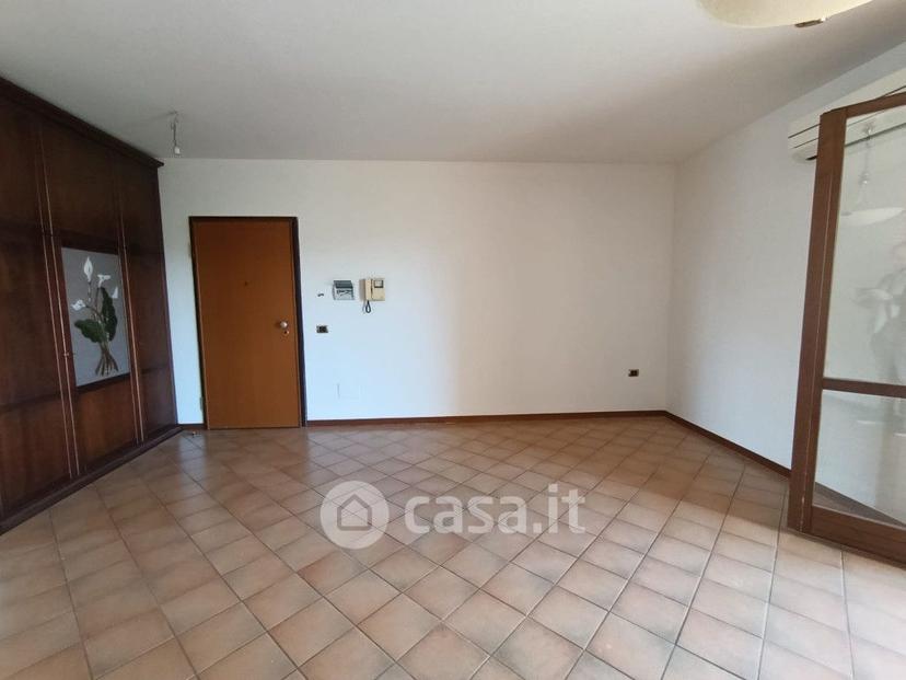 Quadrilocale in Viale della Favorita 16 — foto 5 di 22