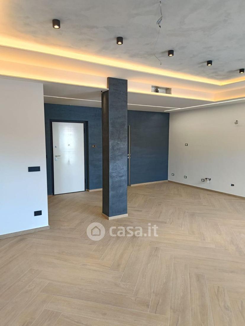 Quadrilocale in Via Facino Cane 15 — foto 11 di 41