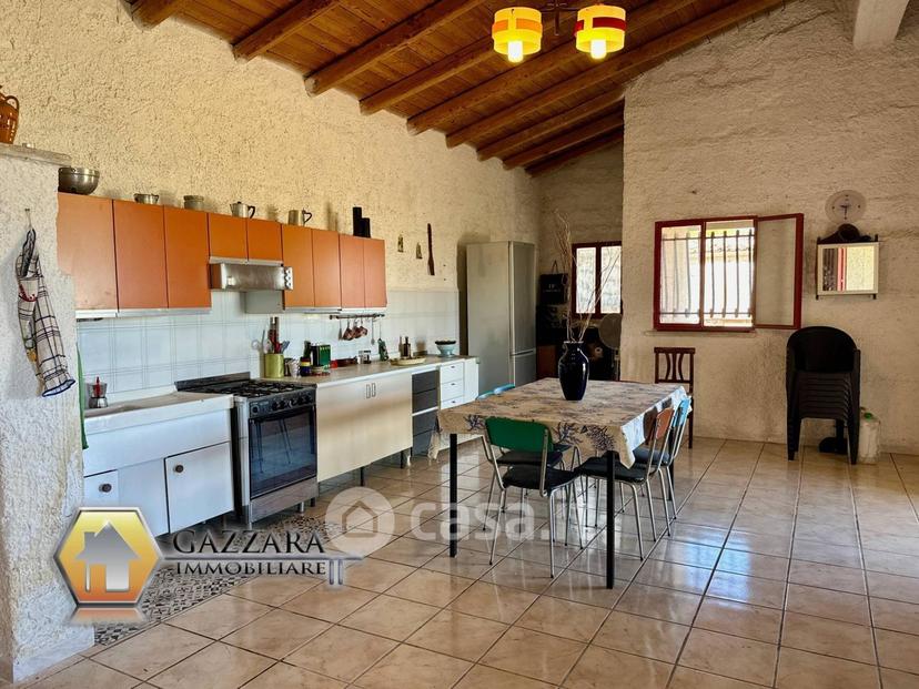 Villa in Contrada Bosco di Sopra — foto 2 di 60