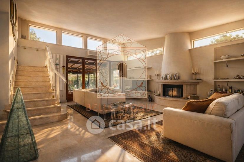 Villa in Via Lorenzo dei Medici 60 — foto 20 di 33