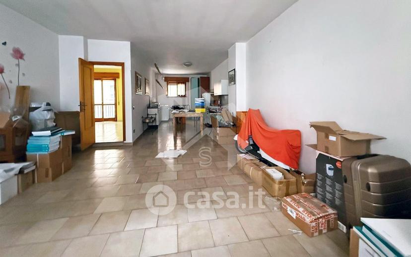 Trilocale in Via Usconio — foto 11 di 18