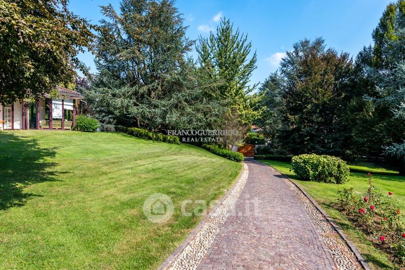 Villa in Via Alcide de Gasperi — foto 7 di 45