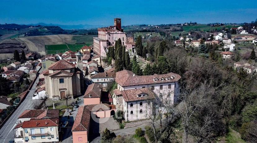 Villa in Via Cavalli d'Olivola 7 — foto 3 di 40
