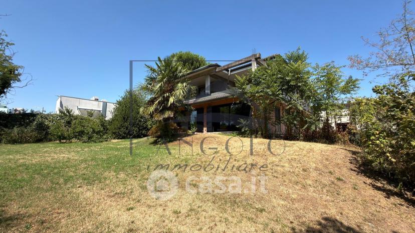 Villa in Via Mantova 5 — foto 46 di 60