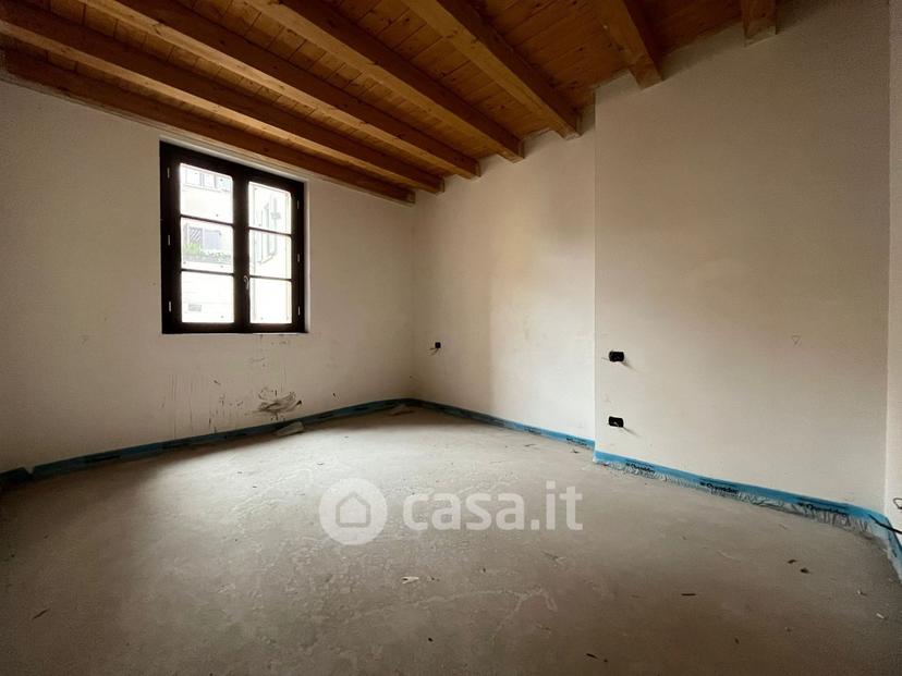 Trilocale in Via Collegio Manzoni 14 — foto 7 di 10