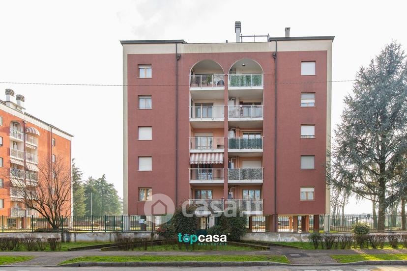 Quadrilocale in Viale Stelvio 169 — foto 42 di 42