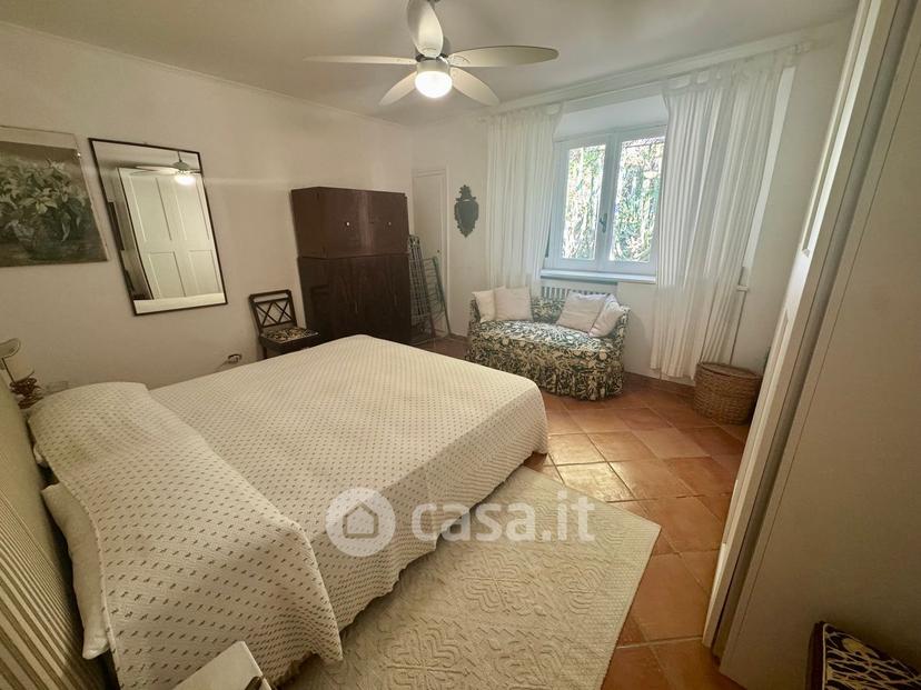 Villa in Via Appia 104 /200 — foto 40 di 136