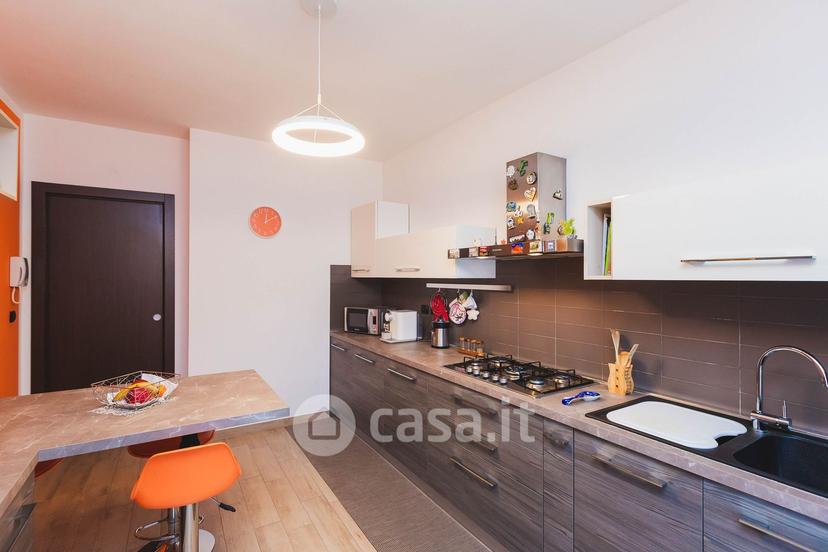 Trilocale in Via XI Febbraio 3 — foto 16 di 36