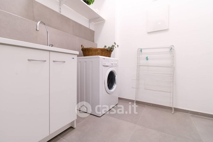 Stanza in Via Isole Lipari 6 — foto 13 di 15