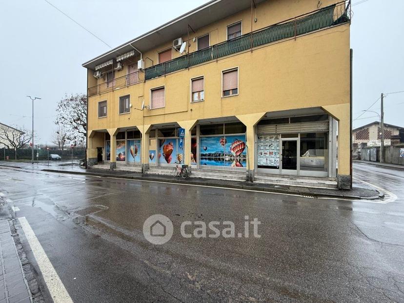 Trilocale in Via Camillo Benso — foto 15 di 16