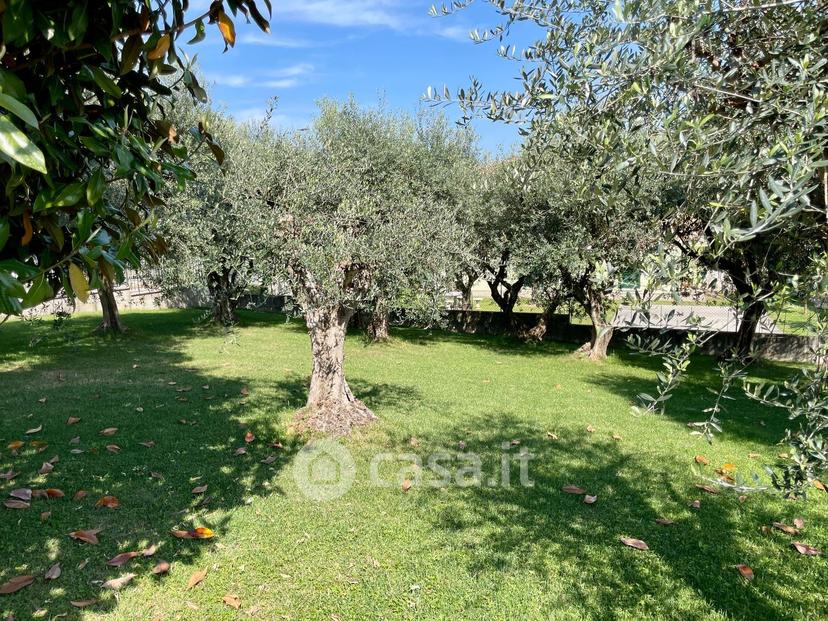 Villa in Via Isabella d'Este — foto 5 di 27