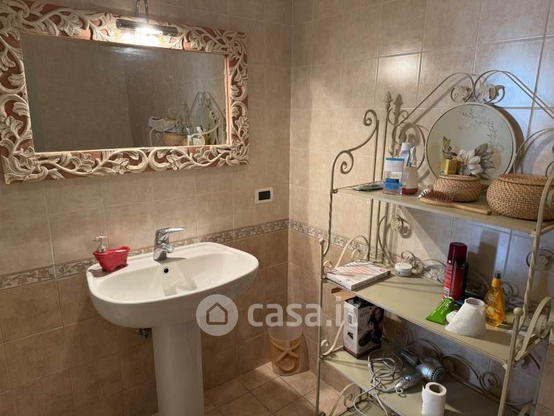 Trilocale in Via Civezza 48 — foto 20 di 44