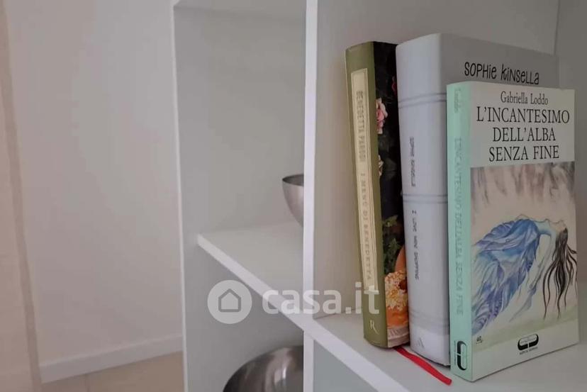 Bilocale in Via Bellinzona 52 — foto 2 di 20