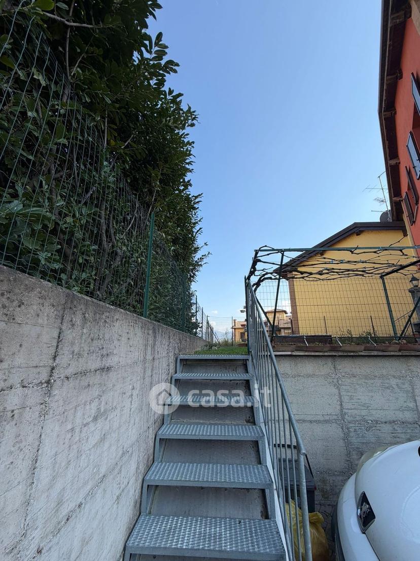 Quadrilocale in Via Maria Lunga 12 — foto 17 di 31
