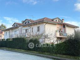 Trilocale in Via Madame Marie Curie 3
