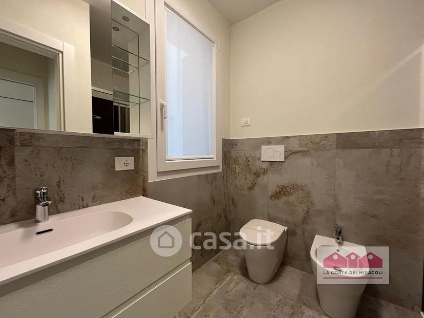 Stanza in Via Spalato — foto 15 di 31