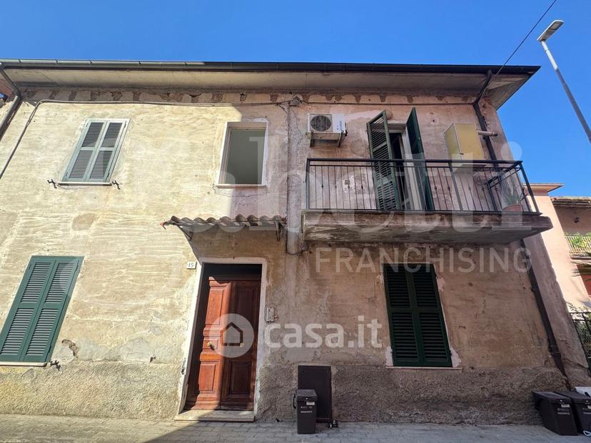 Bilocale in Via Fiume 15 — foto 3 di 30