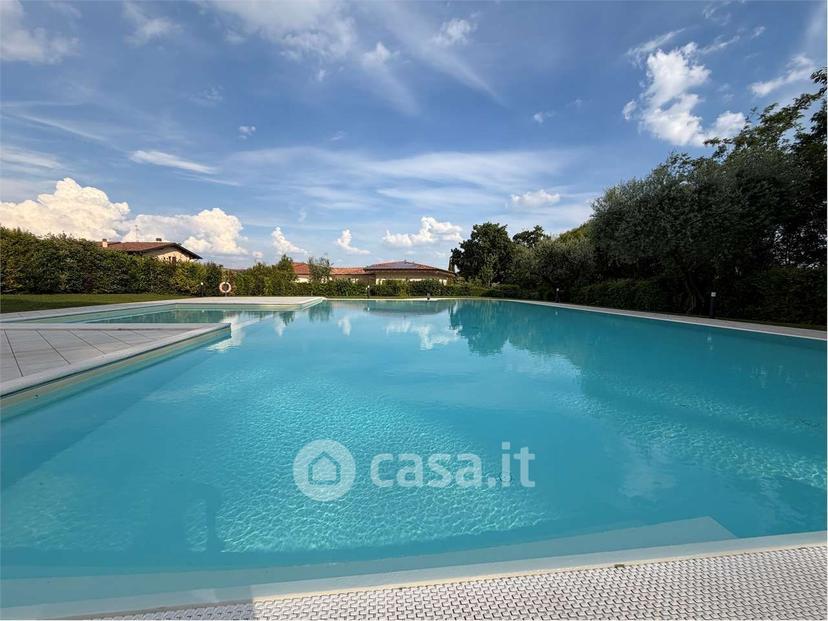 Villa in Via Madonna — foto 2 di 35