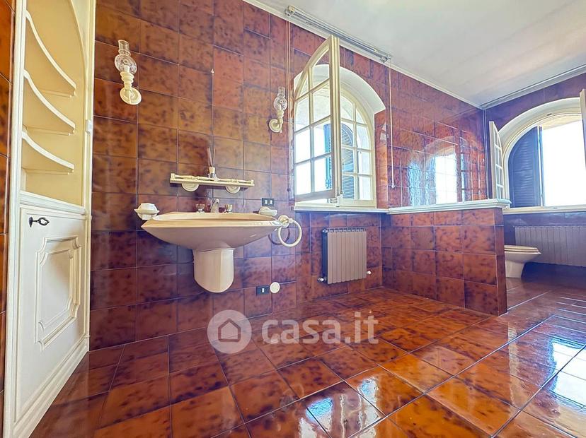 Villa in Via Diego Garoglio 28 — foto 25 di 47