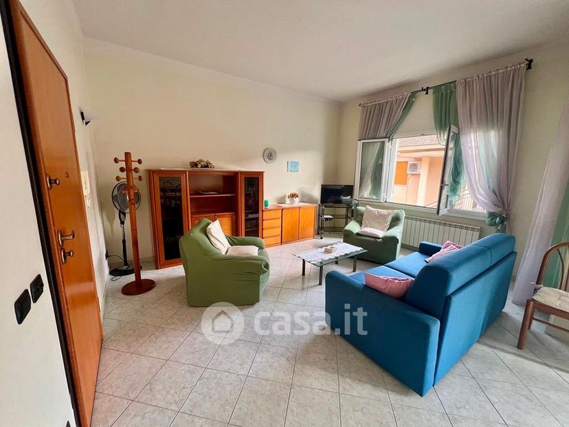 Quadrilocale in Via Villenuove 11 — foto 6 di 39