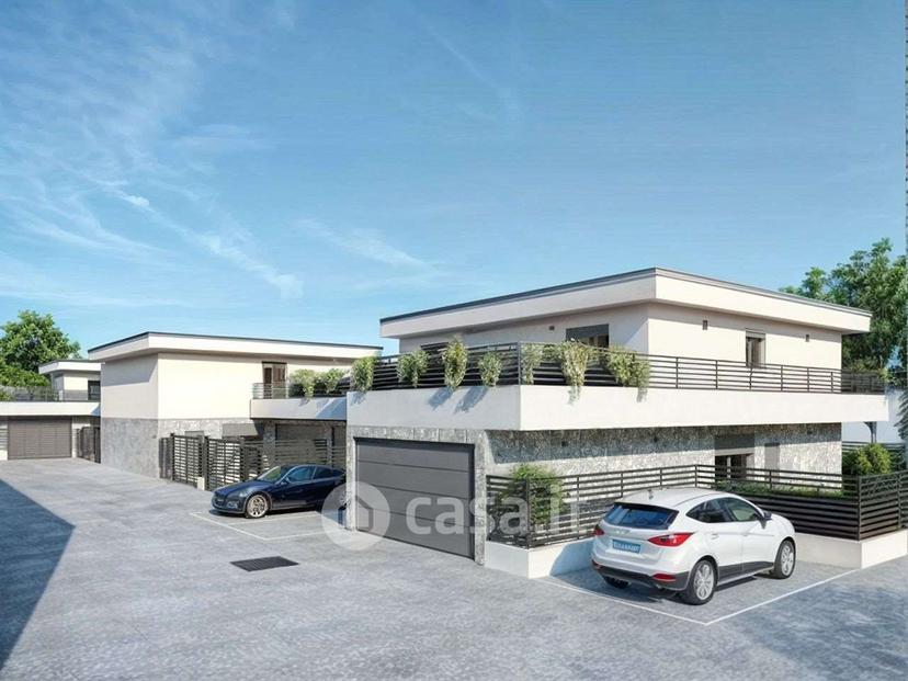 Villa in Via Alessandro Manzoni — foto 5 di 11
