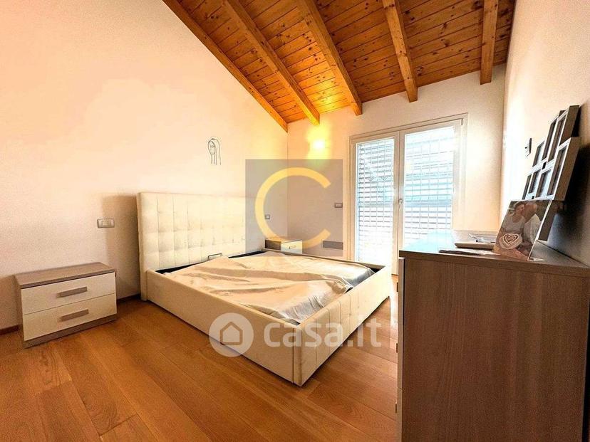Villa in Via G. Leopardi — foto 7 di 22
