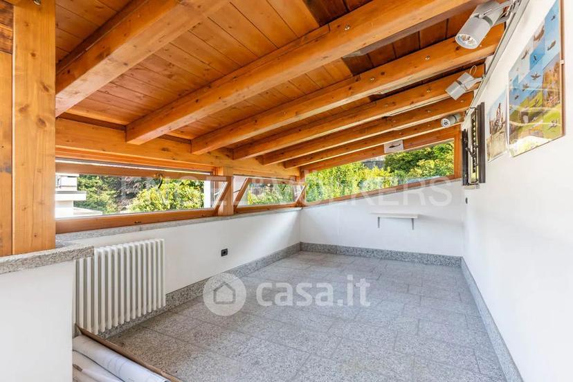 Villa in Via Venti Settembre 43 — foto 5 di 25