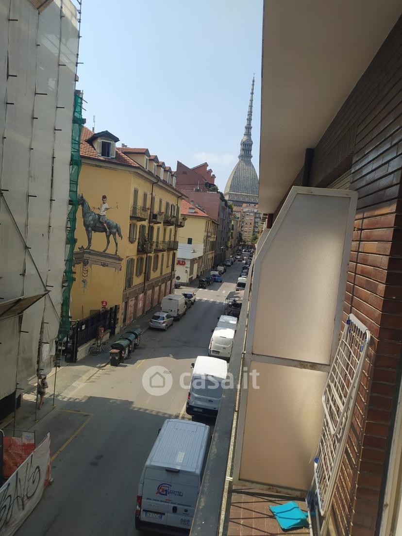 Stanza in Via Conte Luigi Tarino 15 Bis — foto 9 di 15