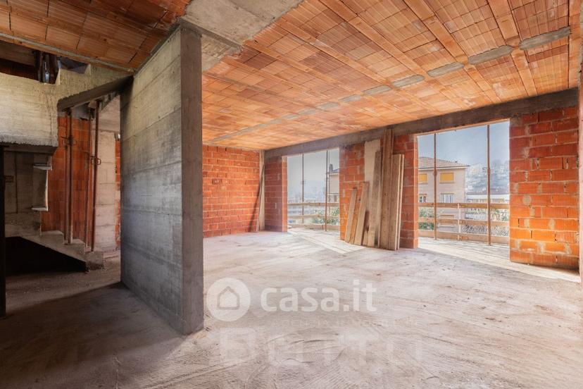 Villa in Vicolo Mergozzolo 20 — foto 8 di 48
