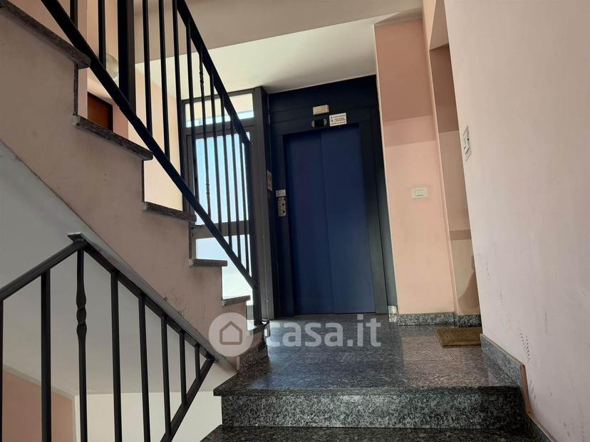 Trilocale in Via Bruno Buozzi 56 — foto 17 di 45