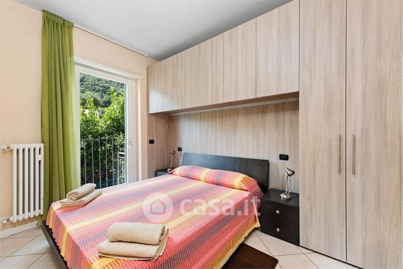 Trilocale in Via Regina 47 — foto 7 di 30