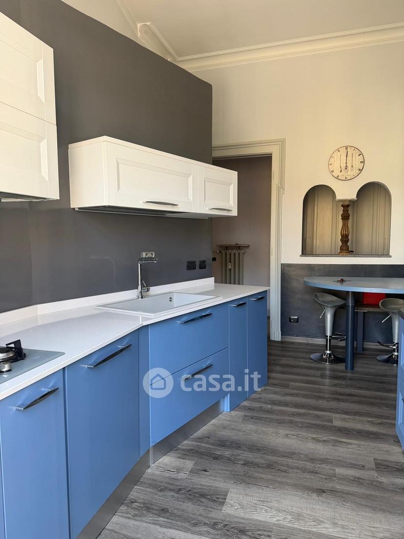Trilocale in Corso Re Umberto 21 Bis — foto 23 di 34