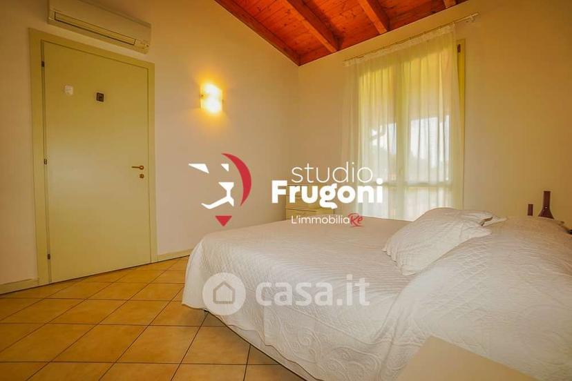 Trilocale in Via Giovanni Pascoli — foto 14 di 24