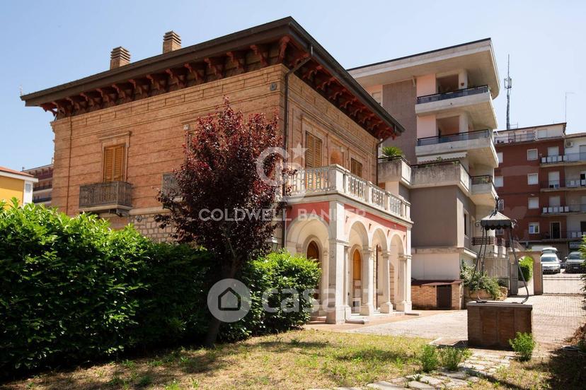 Villa in Via IV Novembre 22 — foto 26 di 81